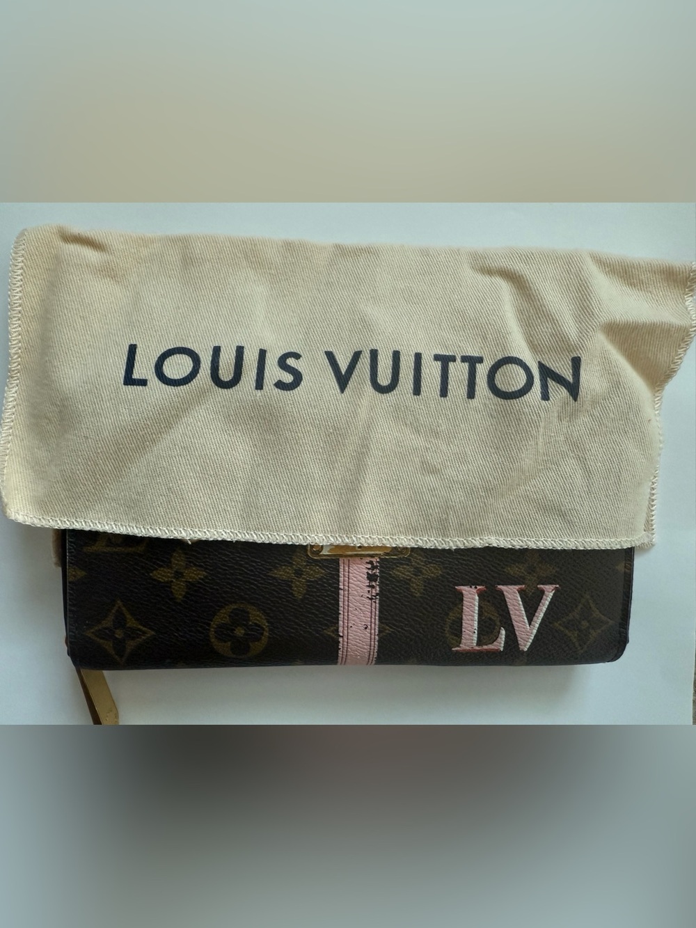 Louis Vuitton Zippy Wallet - 2018 Summer Trunks Limited Edition - Picture 15 of 15